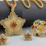Elegant Brass 5 leaf flower Jewelers Set for Women